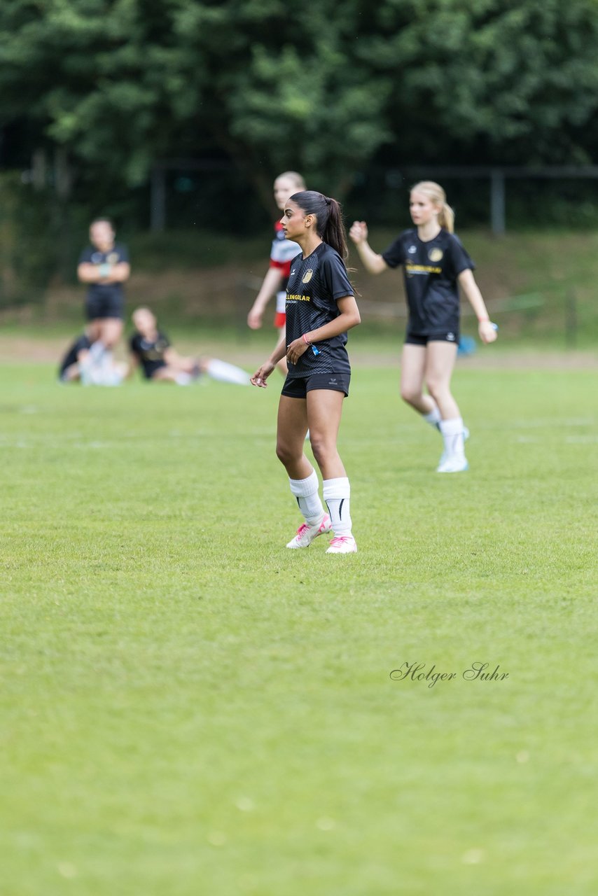 Bild 95 - Loewinnen Cup
